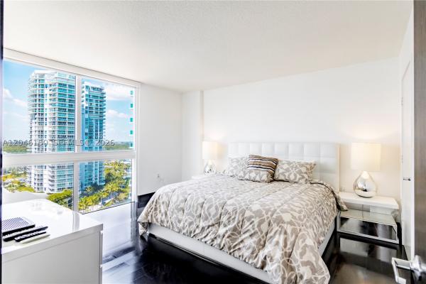 St Tropez On The Bay, 150 Sunny Isles Blvd #1-1604, Sunny Isles Beach, Florida 33160, image 2