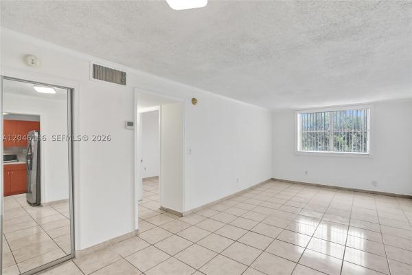 Las Estrellas, 606 W 81st St #323, Hialeah, Florida 33014, image 3