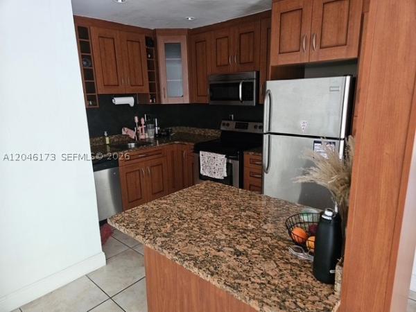 9483 SW 76th St #N8, Unincorporated Dade County, Florida 33173, image 1