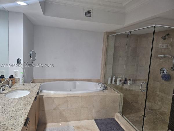 Beach Club 2, 1830 S Ocean Dr #2403, Hallandale Beach, Florida 33009, image 2