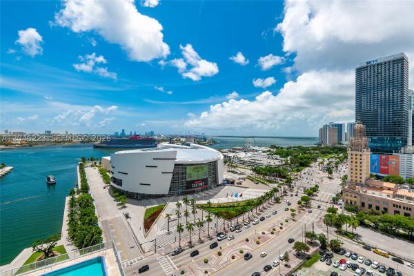 MarinaBlue, 888 Biscayne Blvd #2002, Miami, Florida 33132, image 2