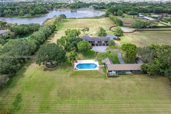 Horseshoe Acres, 8600 Surrey Ln, Boca Raton, Florida 33496, image 3