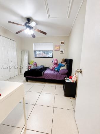 Heftler Townhouses At Red Bridge, 7954 NW 41st Ct, Sunrise, Florida 33351, image 2