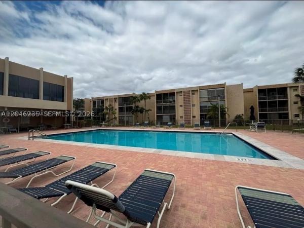8401 SW 107th Ave #147E, Unincorporated Dade County, Florida 33173, image 2