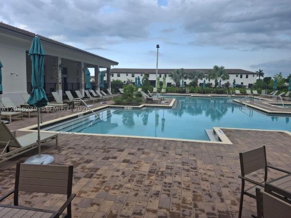 2439 NW 131st Cir, Unincorporated Dade County, Florida 33167, image 2