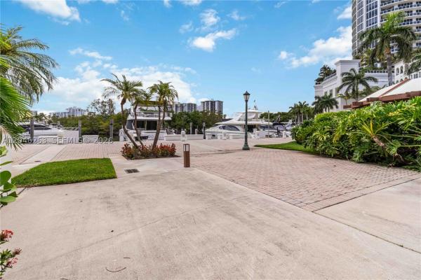 Mediterranean Village, 3700 Island Blvd #C307, Aventura, Florida 33160, image 1