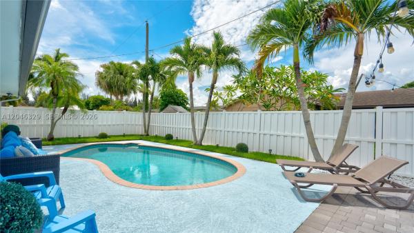 Sunrise Golf Village, 11370 NW 46th Pl, Sunrise, Florida 33323, image 3