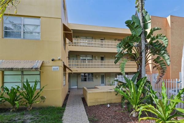 The Palms 51, 1851 NE 168th St #B-6, North Miami Beach, Florida 33162, image 2