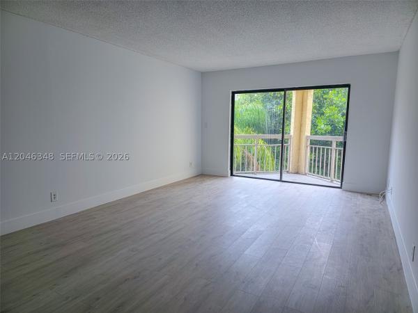 Las Vistas At Doral, 8290 Lake Dr #422, Doral, Florida 33166, image 3