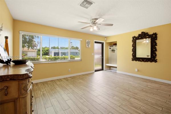 Roosevelt Estates, 1476 N Mangonia Dr, West Palm Beach, Florida 33401, image 2