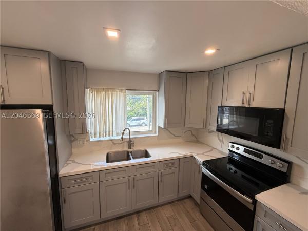 36 Street Lawns, 835 SE 12th St #837, Hialeah, Florida 33010, image 3