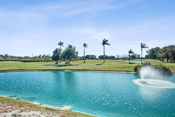 Hollybrook Golf & Tennis Club, 8900 Washington Blvd #117, Pembroke Pines, Florida 33025, image 1