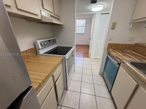 8004 SW 149th Ave #C205, Unincorporated Dade County, Florida 33193, image 2