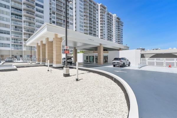 Del Prado, 18031 Biscayne Blvd #1401-3, Aventura, Florida 33160, image 1