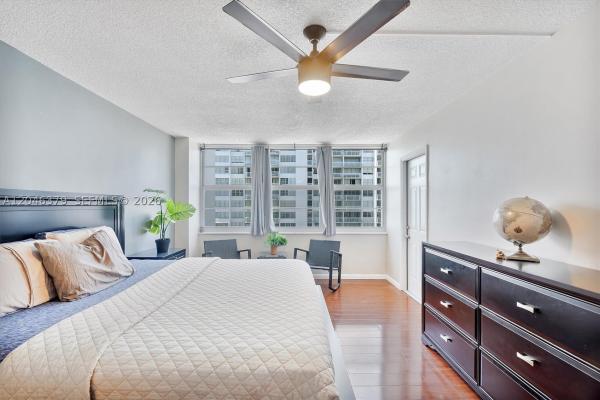 Del Prado, 18031 Biscayne Blvd #1401-3, Aventura, Florida 33160, image 3