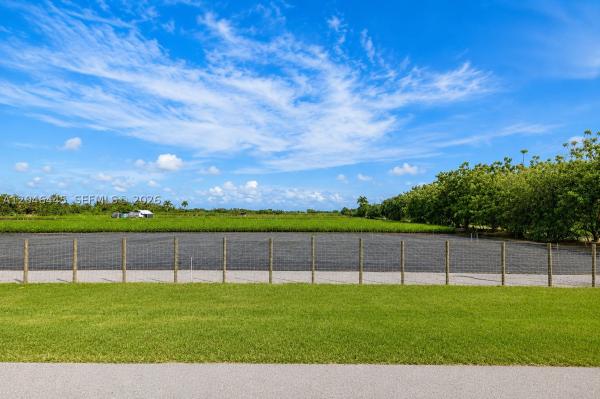 17345 SW 216th St, Unincorporated Dade County, Florida 33170, image 2