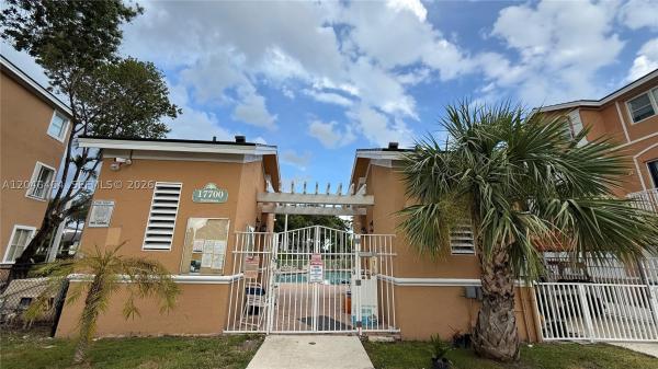 17720 NW 73rd Ave #105-2, Hialeah, Florida 33015, image 2