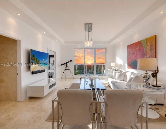 Roney Palace, 2301 Collins Ave #PH-22, Miami Beach, Florida 33139, image 2