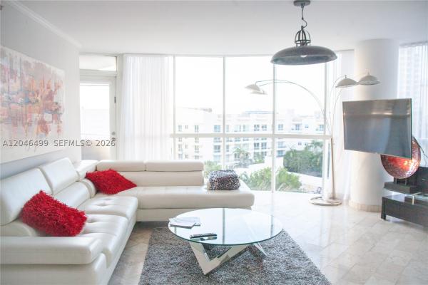 La Gorce Palace, 6301 Collins Ave #807, Miami Beach, Florida 33141, image 2