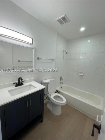 Douglas Manor, 3793 SW 28th St, Miami, Florida 33134, image 2