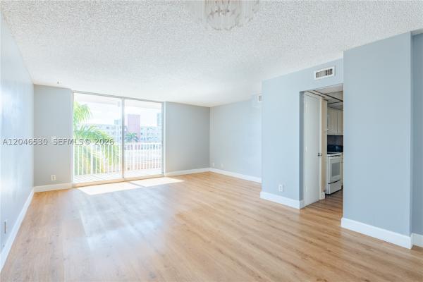 The Clifton, 3161 S Ocean Dr #407, Hallandale Beach, Florida 33009, image 2