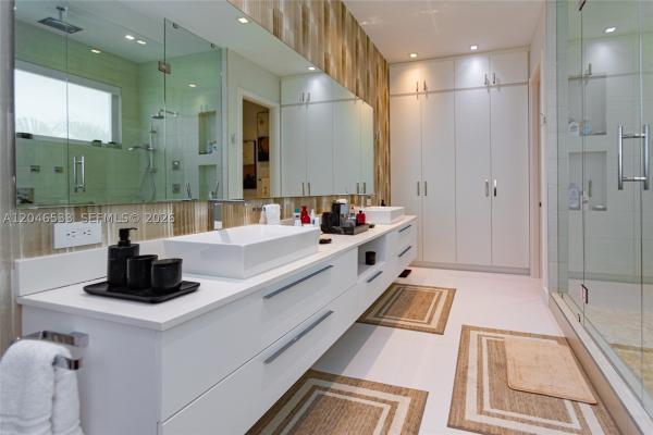 The Mansions At Doral, 10561 NW 68th Ter, Doral, Florida 33178, image 2