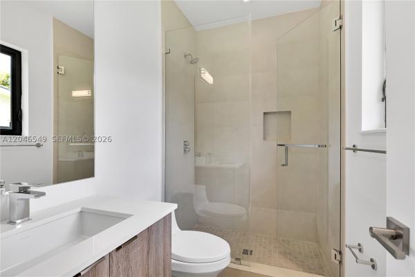 Riviera, 950 Bayamo Ave, Coral Gables, Florida 33146, image 2