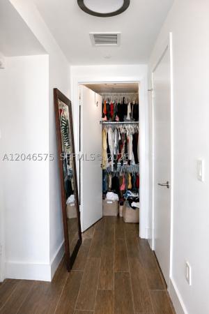 Icon Bay, 460 NE 28th St #802, Miami, Florida 33137, image 3