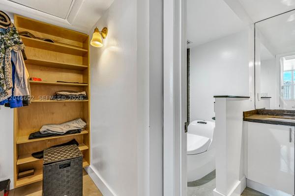 Arlen House Central, 300 Bayview Dr #1709, Sunny Isles Beach, Florida 33160, image 2