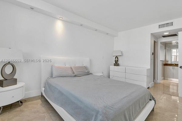 Arlen House Central, 300 Bayview Dr #1709, Sunny Isles Beach, Florida 33160, image 1