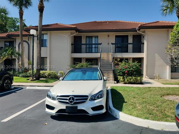 San Remo Golf & Tennis Club, 300 E Club Cir #108, Boca Raton, Florida 33487, image 3