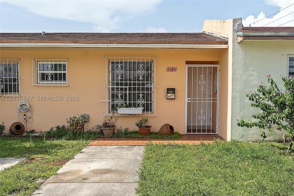 10112 SW 23rd St, Unincorporated Dade County, Florida 33165, image 2