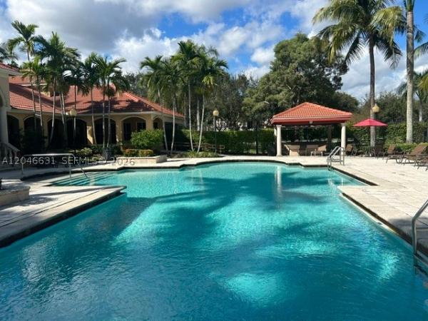 Emerald Isle At Laguna Lakes, 4190 San Marino Blvd #208, West Palm Beach, Florida 33409, image 1