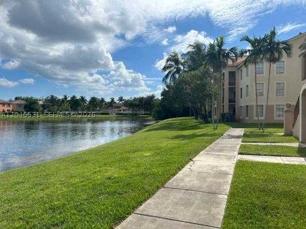 Emerald Isle At Laguna Lakes, 4190 San Marino Blvd #208, West Palm Beach, Florida 33409, image 3