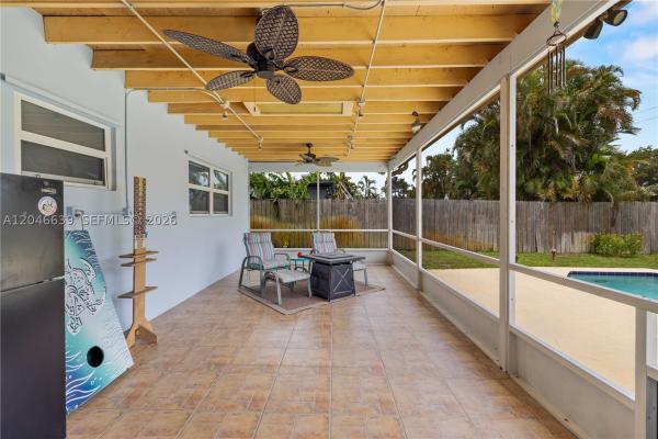 Driftwood Acres, 6870 Pershing St, Hollywood, Florida 33024, image 2