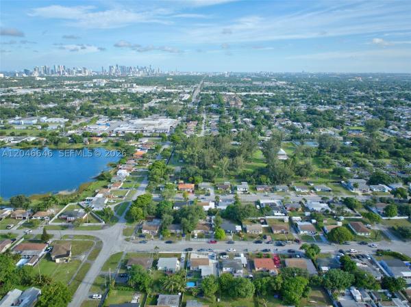 1230 NW 84th Ter, Unincorporated Dade County, Florida 33147, image 2
