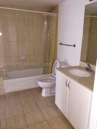 Opera Tower, 1750 N Bayshore Dr #5105, Miami, Florida 33132, image 3