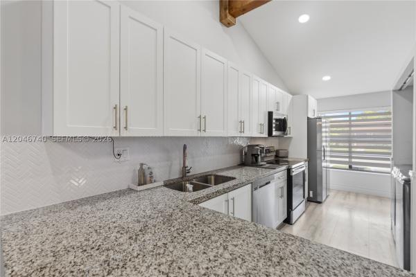 Cedarwoods At Pembroke Lakes, 10311 Laurel Ct, Pembroke Pines, Florida 33026, image 1