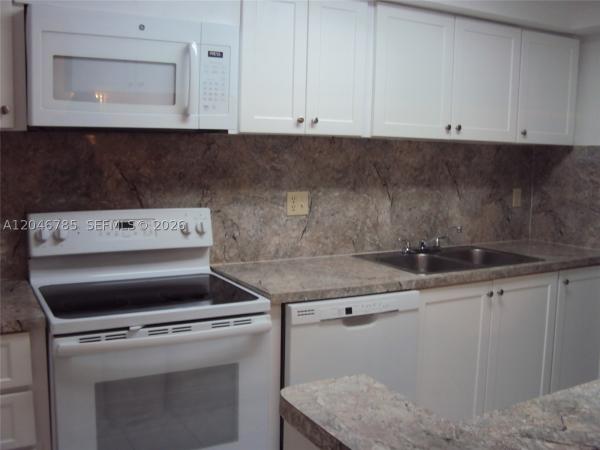 8401 SW 107th Ave #247E, Unincorporated Dade County, Florida 33173, image 2