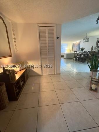 13951 Kendale Lakes Cir #807A, Unincorporated Dade County, Florida 33183, image 2
