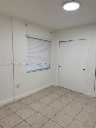 2540 NE 181st St #2542, North Miami Beach, Florida 33160, image 2