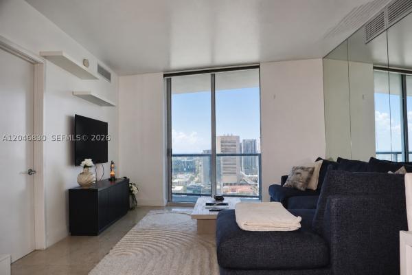 Latitude On The River, 185 SW 7th St #3709, Miami, Florida 33130, image 3