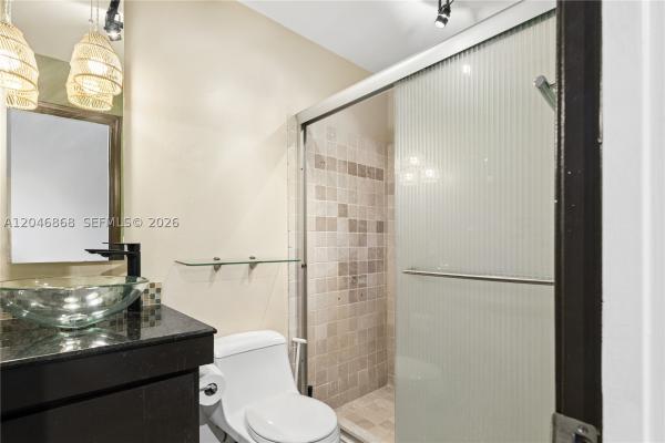 Pines West, 3050 S Oakland Forest Dr #2008, Oakland Park, Florida 33309, image 2