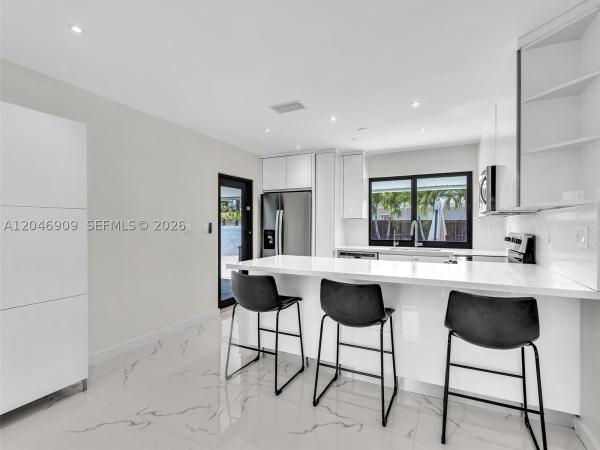 19225 NE 18th Ave, Unincorporated Dade County, Florida 33179, image 3