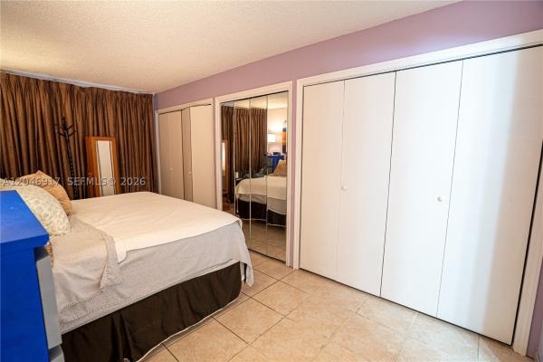 De Soto Park South, 601 Three Islands Blvd #117, Hallandale Beach, Florida 33009, image 2