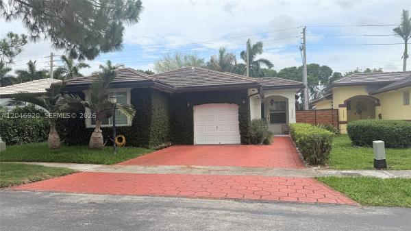 15986 SW 71st Ter, Unincorporated Dade County, Florida 33193, image 1
