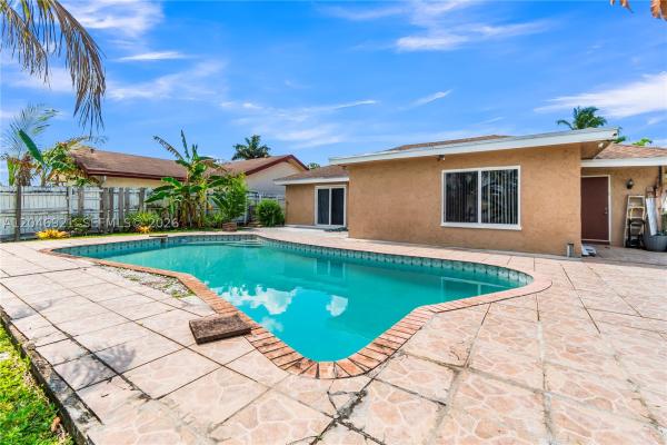 North Lauderdale Estates, 7421 SW 14th Ct, North Lauderdale, Florida 33068, image 1