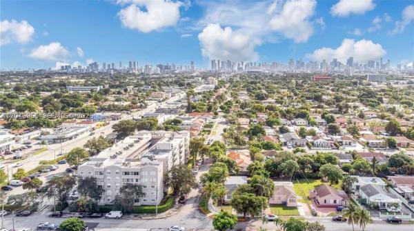 521 NW 33rd Ave #1, Miami, Florida 33125, image 1
