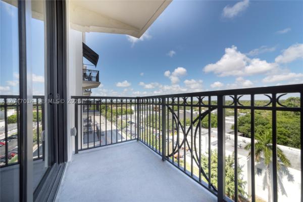 Merrick Manor, 301 Altara Ave #733, Coral Gables, Florida 33146, image 2