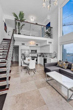 Brickell On The River South Tower, 41 SE 5th St #1702, Miami, Florida 33131, image 2
